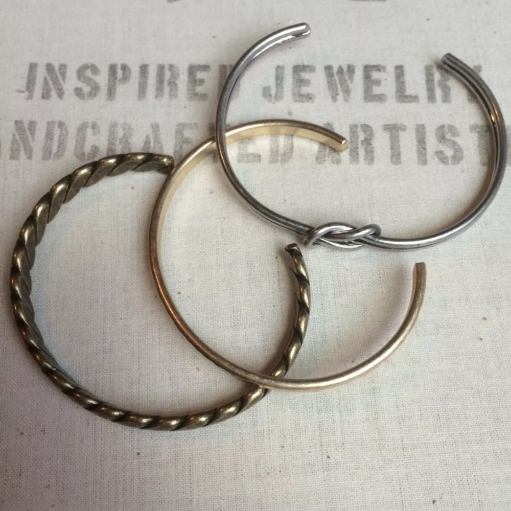 Jewel Kade Exclusive Nautical Cuff Set